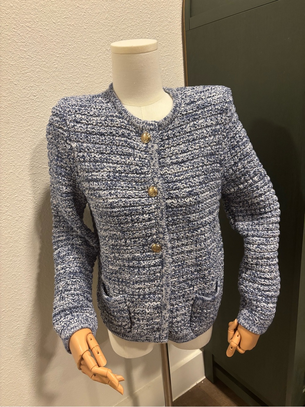 NWT House of Harlow 1960 Blue chunky Knit Button-Front cardigan.